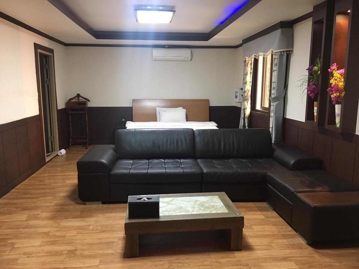 Nobless Hotel Gwangju Metropolitan City Dış mekan fotoğraf